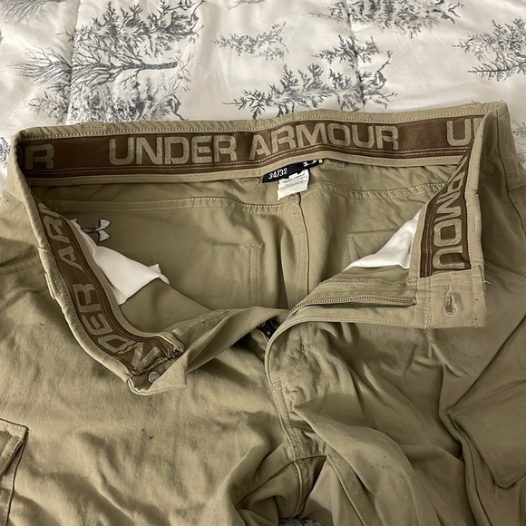 Under Armour Fishing / Hiking / Hunting pans 34W/32L - Picture 3 of 6